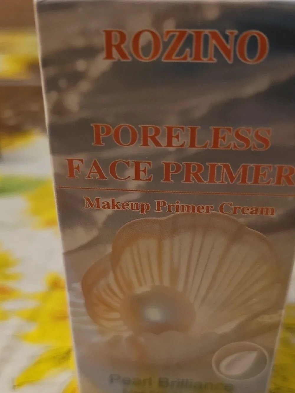 Rozino Pearl Brilliance Poreless Face Primer - Pearl